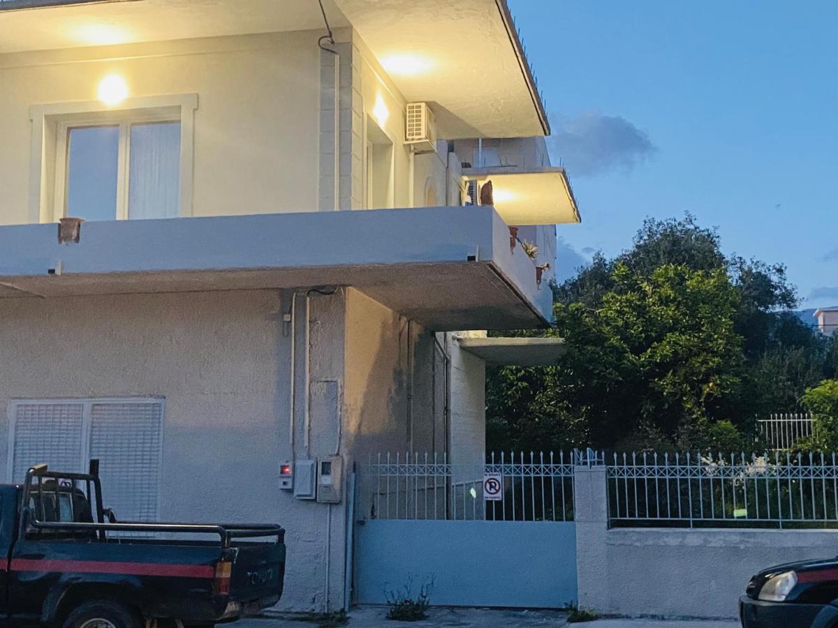 Best Located Ruby Luxury Escape Kalamata Exteriör bild